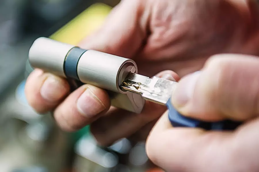 Cambio de cerraduras y bombines en El Prat de Llobregat