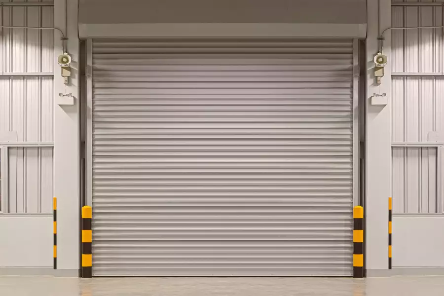 Puertas de seguridad en El Prat de Llobregat